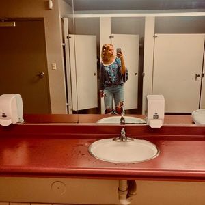 Meet your Posher, Lily